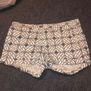 shorts size 7